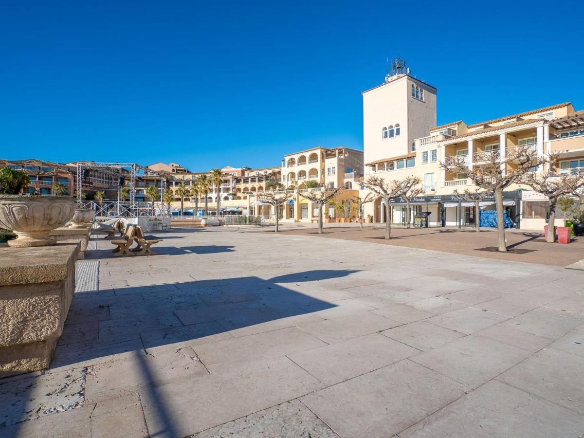 Apartment Village Cap Esterel - Le Village-52 By Interhome Saint-Raphaël Dış mekan fotoğraf
