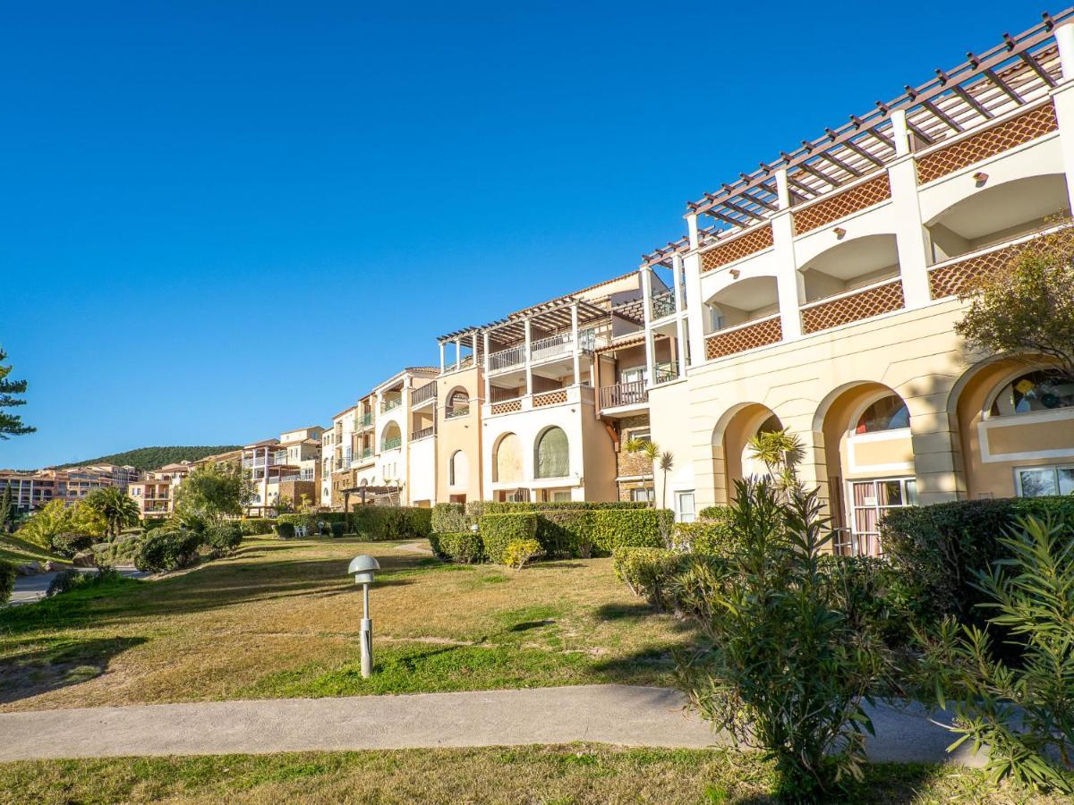 Apartment Village Cap Esterel - Le Village-52 By Interhome Saint-Raphaël Dış mekan fotoğraf