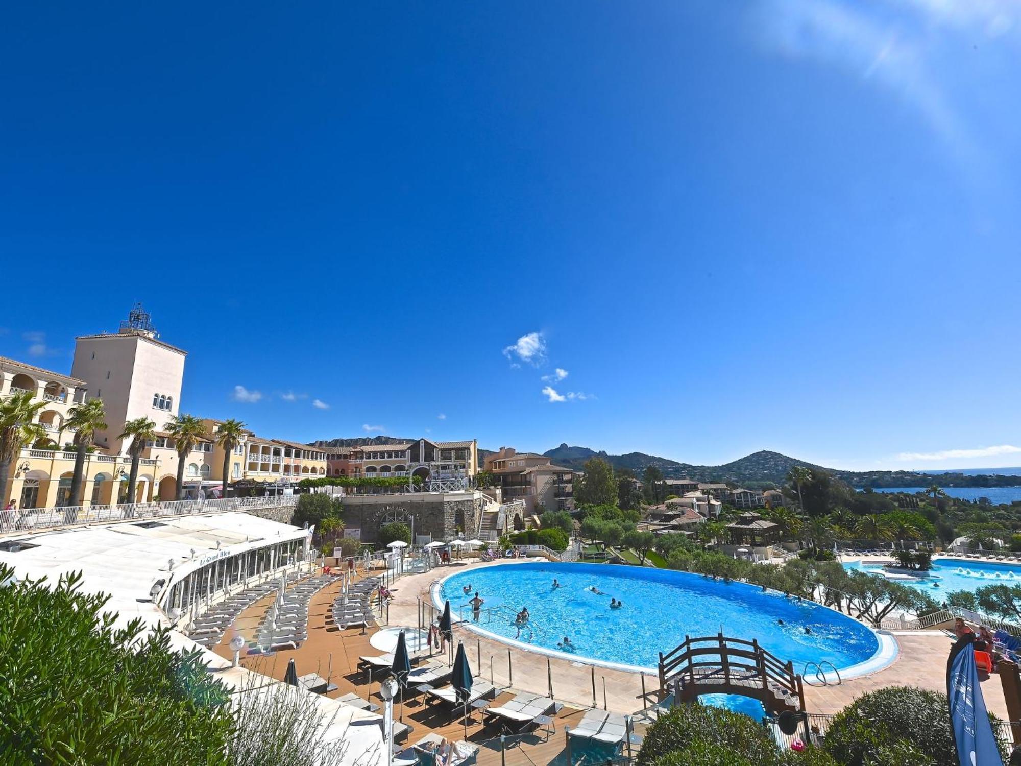 Apartment Village Cap Esterel - Le Village-52 By Interhome Saint-Raphaël Dış mekan fotoğraf