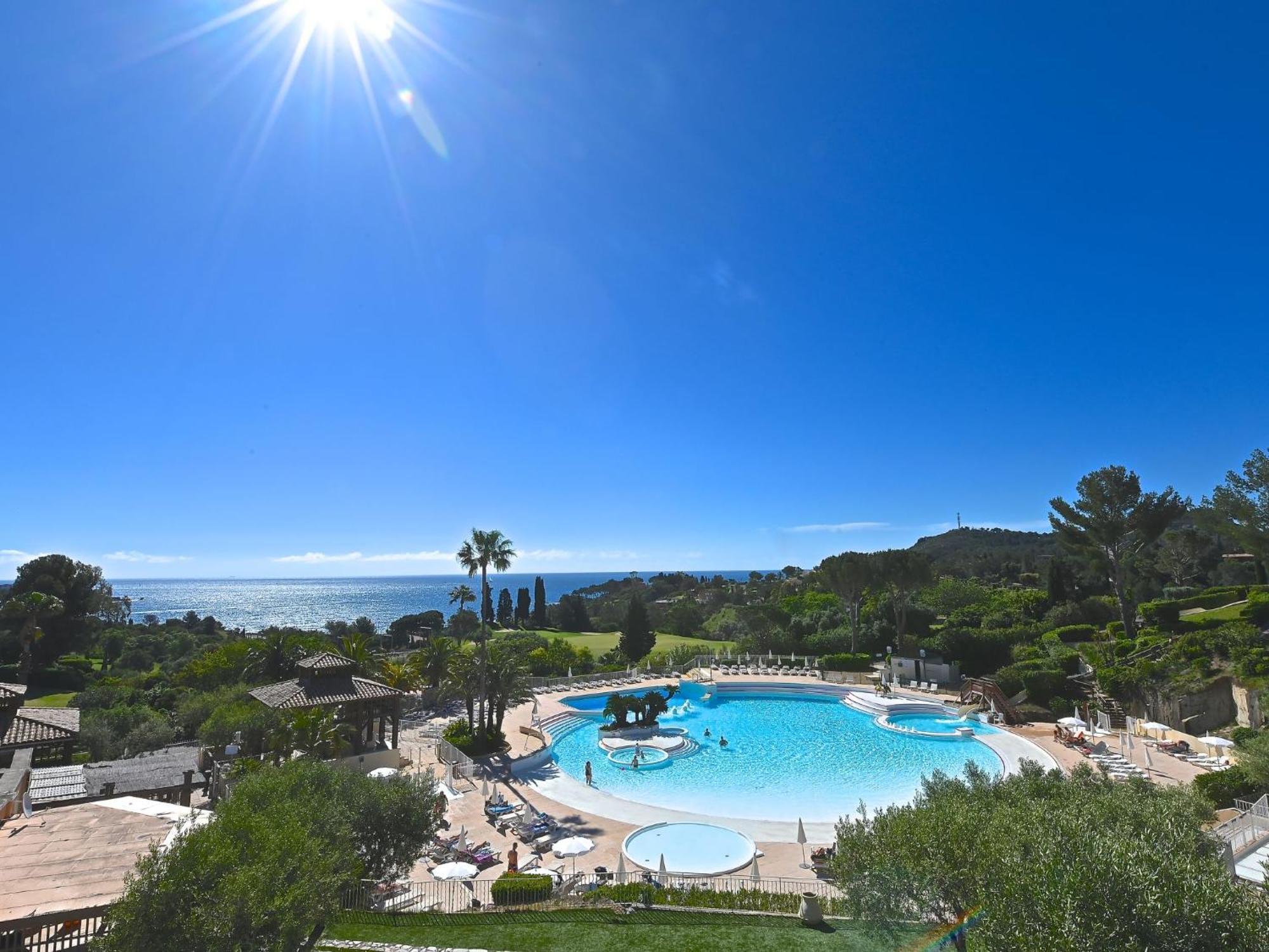 Apartment Village Cap Esterel - Le Village-52 By Interhome Saint-Raphaël Dış mekan fotoğraf