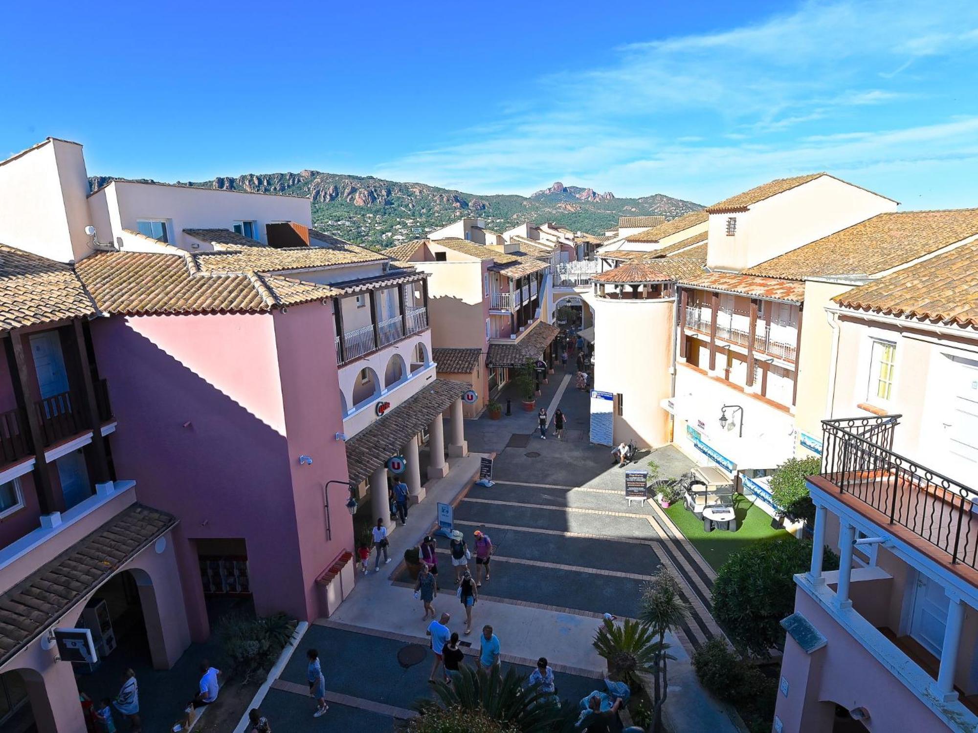 Apartment Village Cap Esterel - Le Village-52 By Interhome Saint-Raphaël Dış mekan fotoğraf