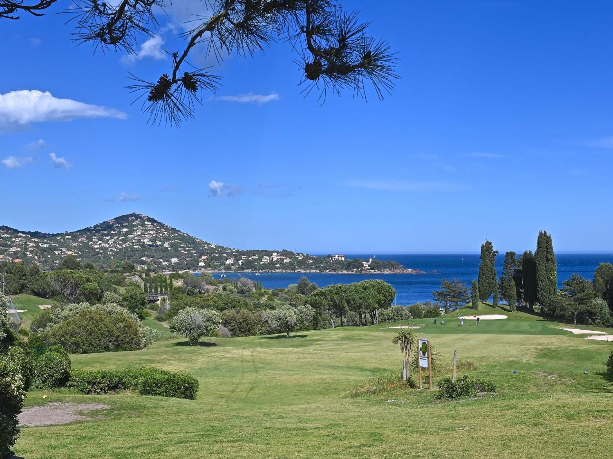 Apartment Village Cap Esterel - Le Village-52 By Interhome Saint-Raphaël Dış mekan fotoğraf