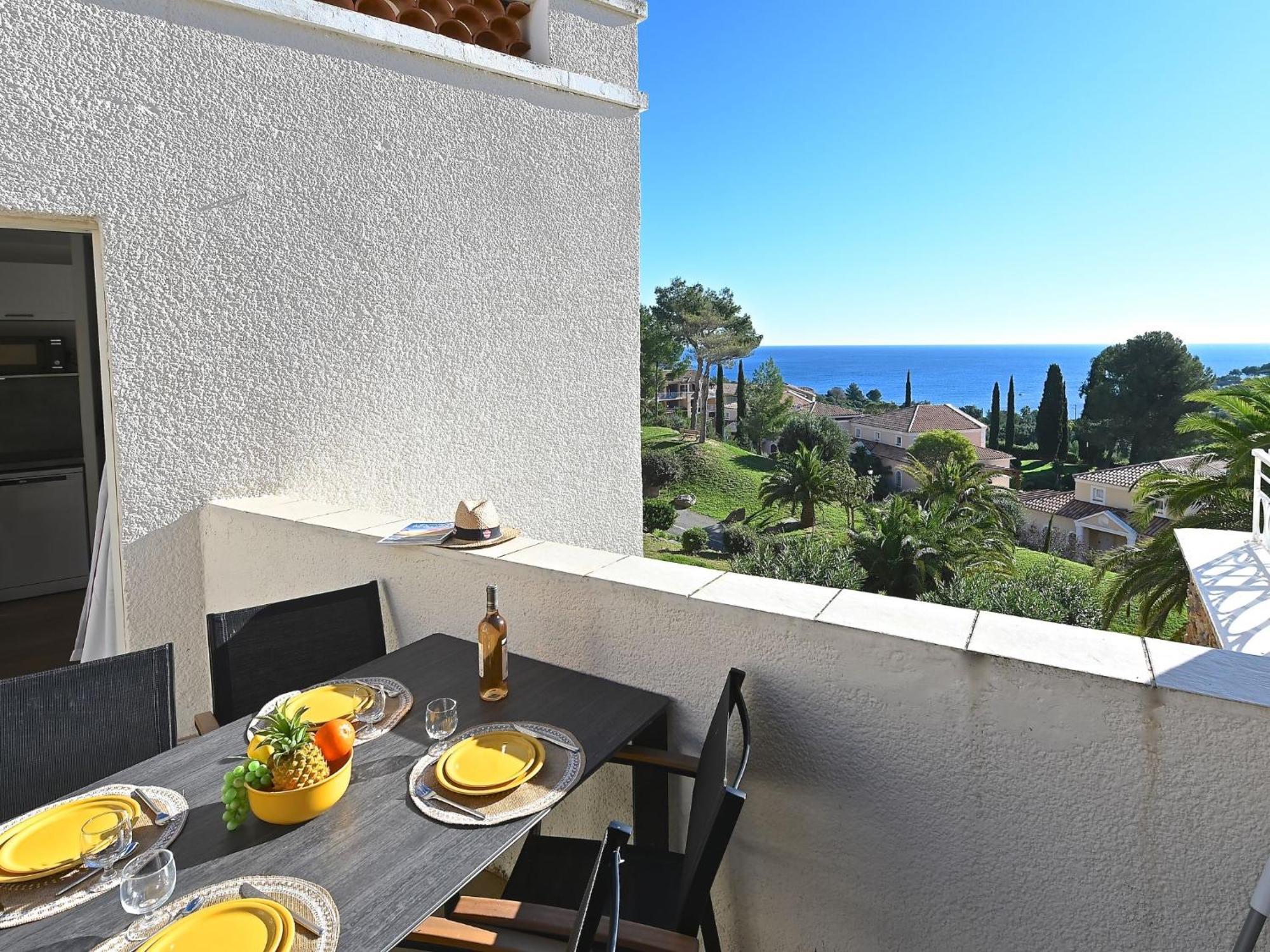 Apartment Village Cap Esterel - Le Village-52 By Interhome Saint-Raphaël Dış mekan fotoğraf
